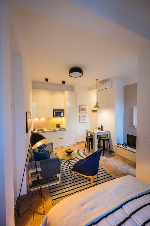 Caelestis Rustic Studio Zagreb Bagian luar foto